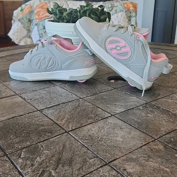 Heelys Voyager HE100715 Skate Shoe Sneaker Pink/Gray Youth Size 4 - Picture 5 of 7